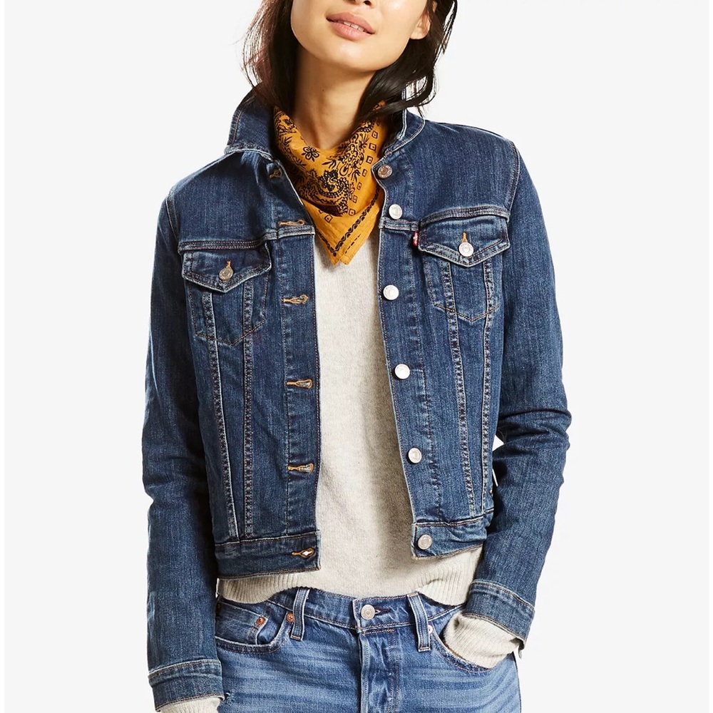 LEVI Women's Original Cotton Denim Trucker Jacket